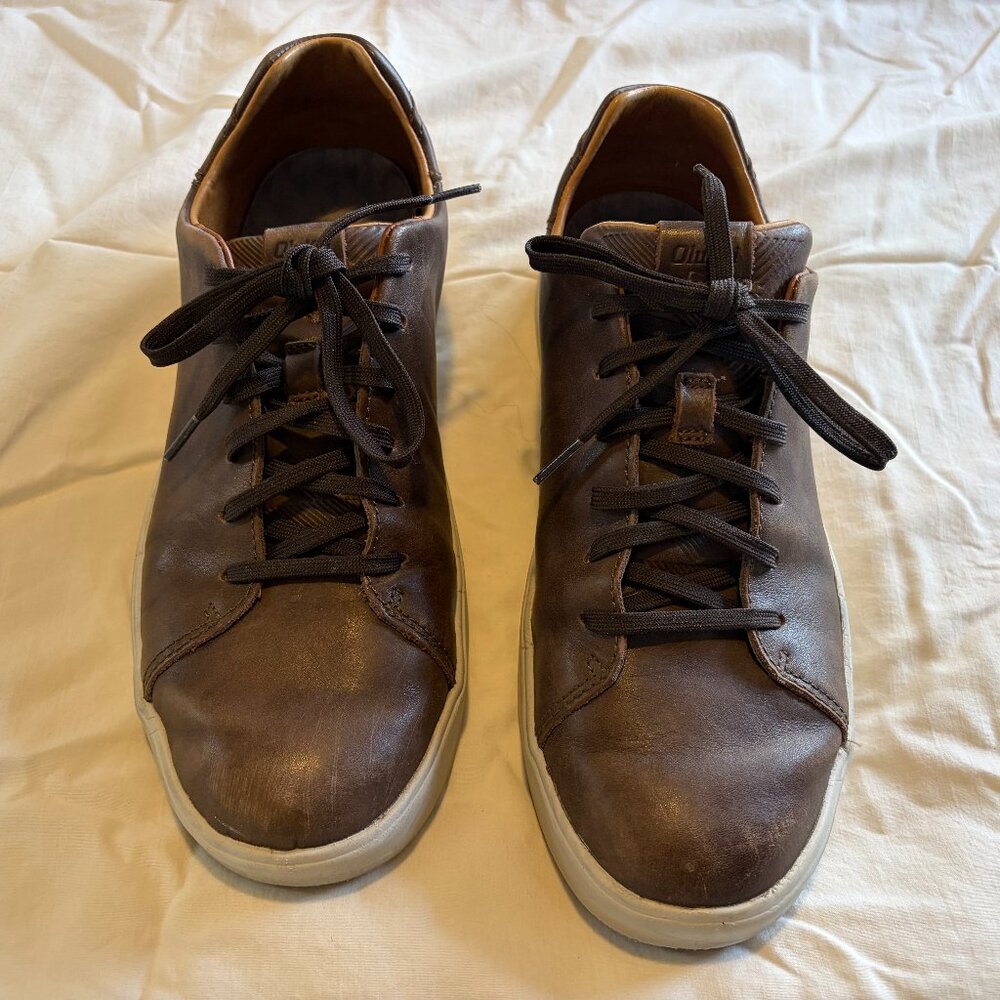 OluKai Lae'ahi Li 'Ili Leather Sneakers